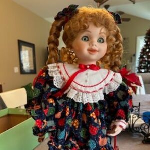 NUTMEG MUFFIN - CHARLOT BYJ - DOLL FOR GOEBEL OF NORTH AMERICA